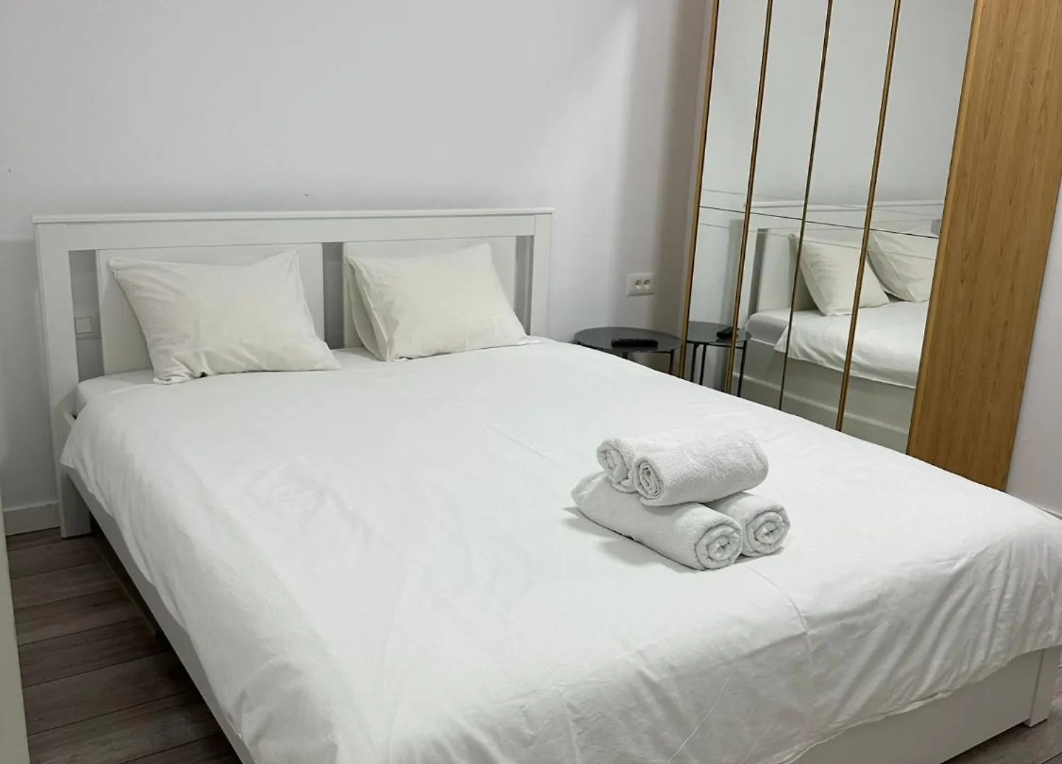 Catedral Apartment Bucarest Romania